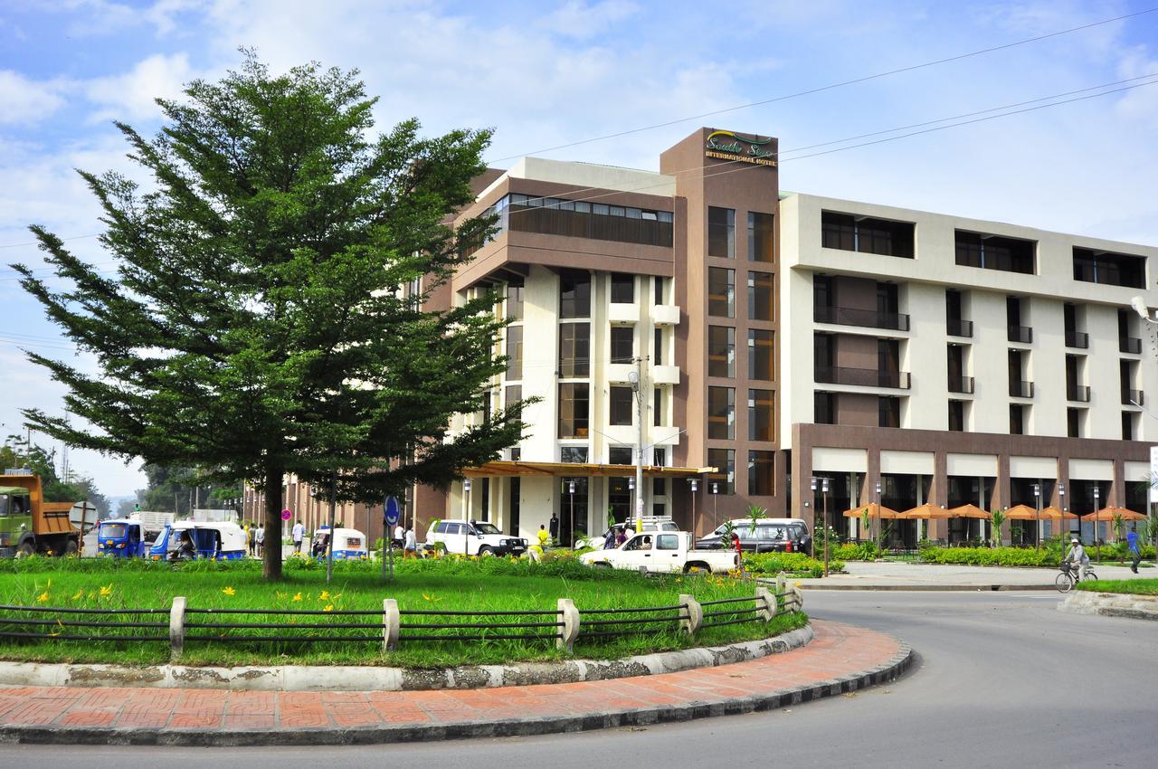 South Star International Hotel Аваса Экстерьер фото
